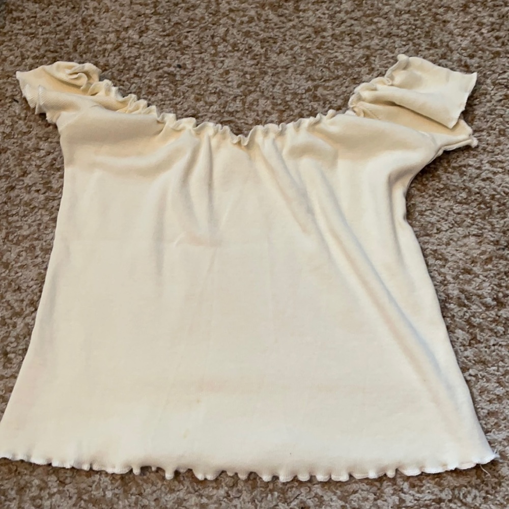 Cropped tee